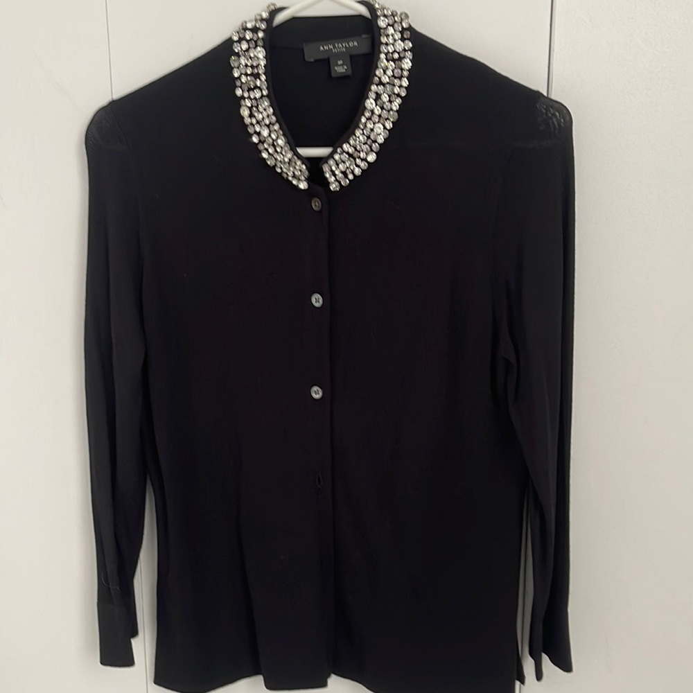 Anne Taylor Crystal Sweater size MP